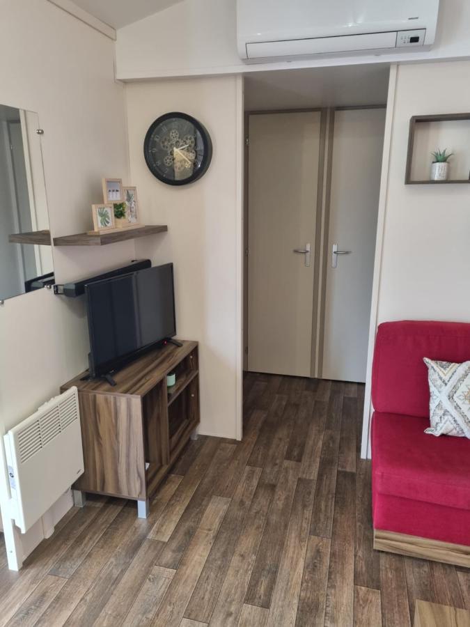 Mobilhome Des Sables Valras-Plage Bagian luar foto