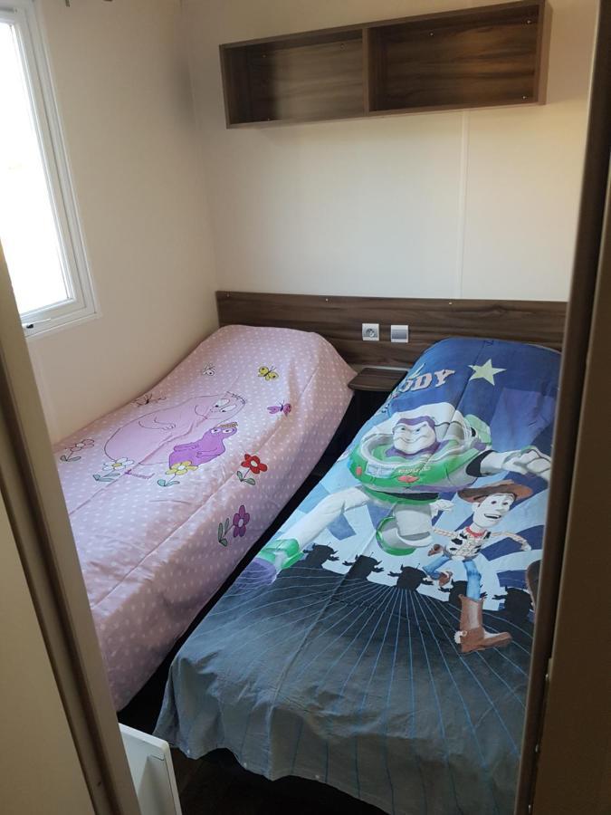 Mobilhome Des Sables Valras-Plage Bagian luar foto