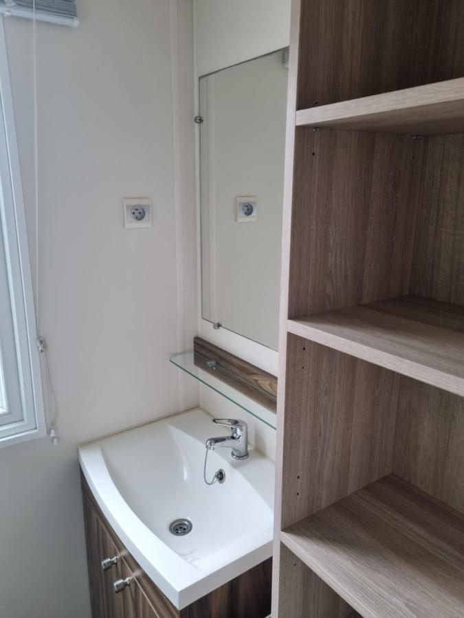 Mobilhome Des Sables Valras-Plage Bagian luar foto